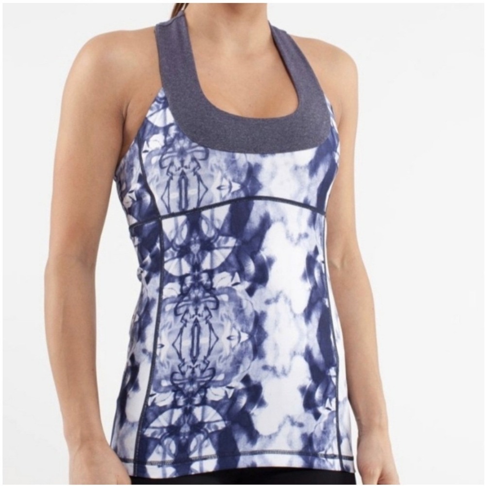 Lululemon Women's Scoop Neck Racerback Ink Blot White Deep Indigo Tank - 12